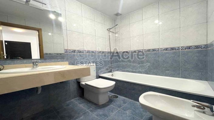 Image No.15-2 Bed Villa for sale