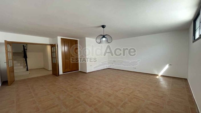 Image No.5-2 Bed Villa for sale