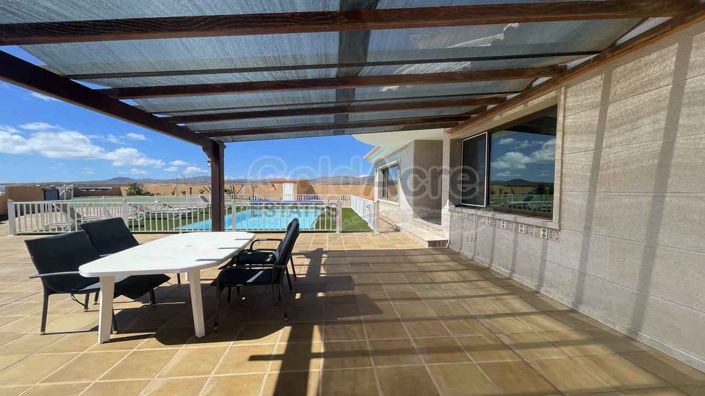 Image No.14-3 Bed Villa for sale