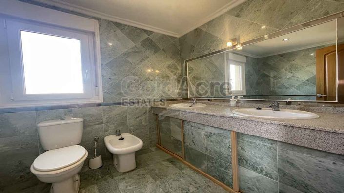 Image No.22-3 Bed Villa for sale