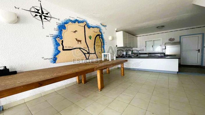 Image No.22-8 Bed Villa for sale