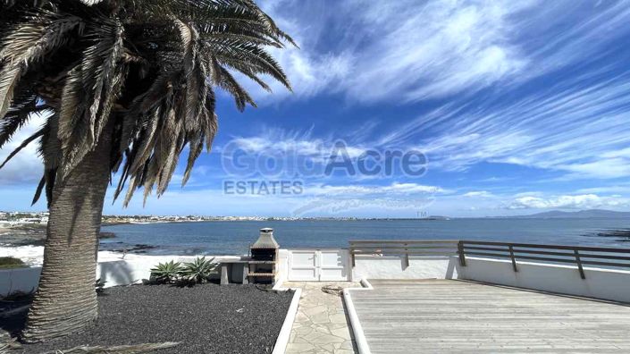 Image No.4-8 Bed Villa for sale