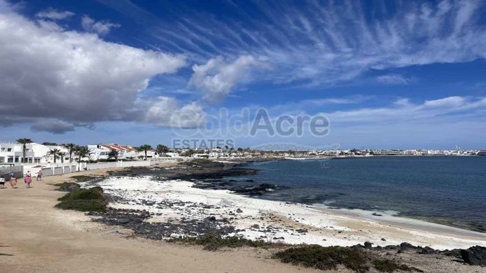 Image No.40-Villa de 8 chambres à vendre à Corralejo