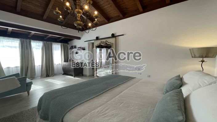 Image No.41-4 Bed Villa for sale