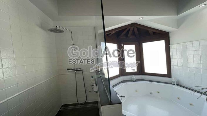 Image No.47-4 Bed Villa for sale