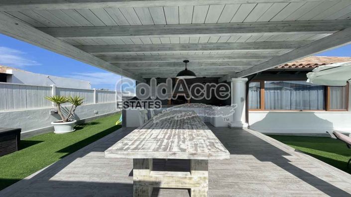 Image No.20-4 Bed Villa for sale