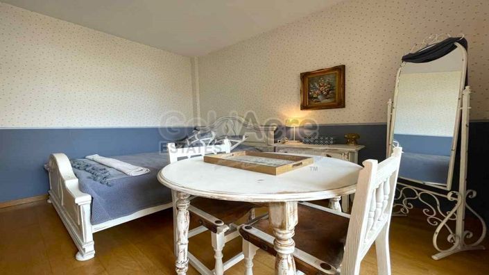 Image No.21-3 Bed Apartment for sale