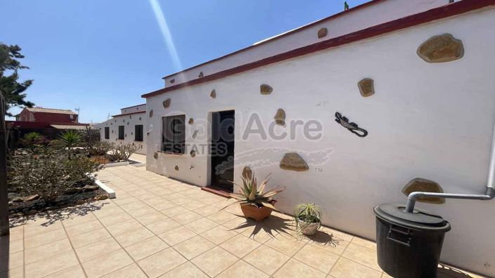 Image No.13-7 Bed Villa for sale