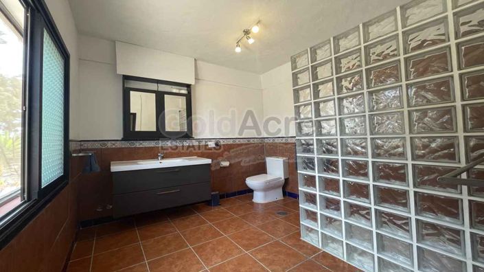 Image No.23-7 Bed Villa for sale