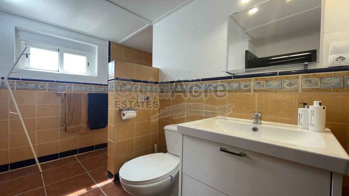 Image No.36-7 Bed Villa for sale