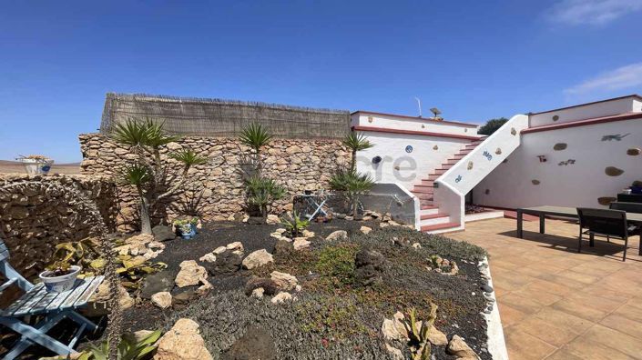 Image No.43-7 Bed Villa for sale