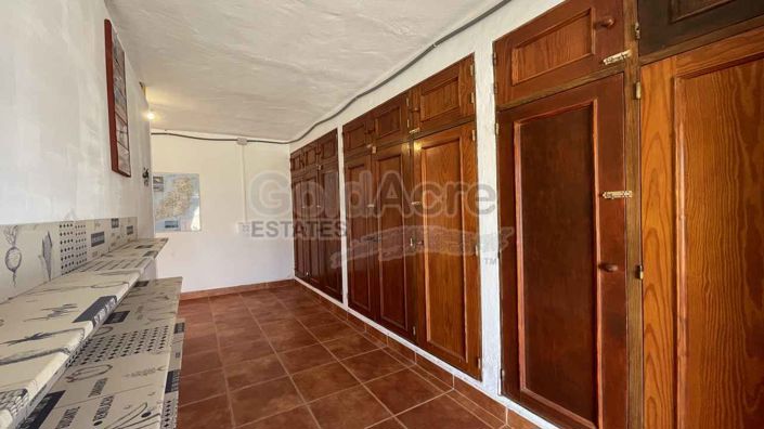 Image No.52-7 Bed Villa for sale