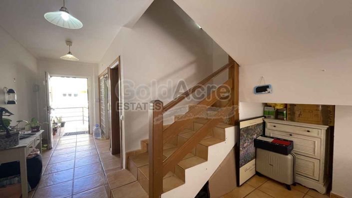 Image No.23-3 Bed Property for sale