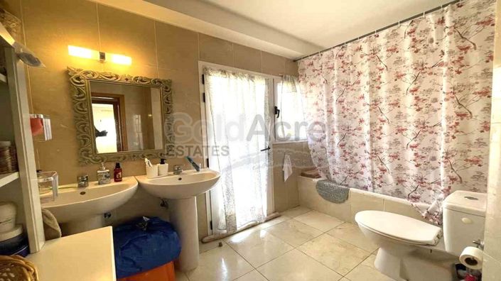 Image No.61-3 Bed Apartment for sale