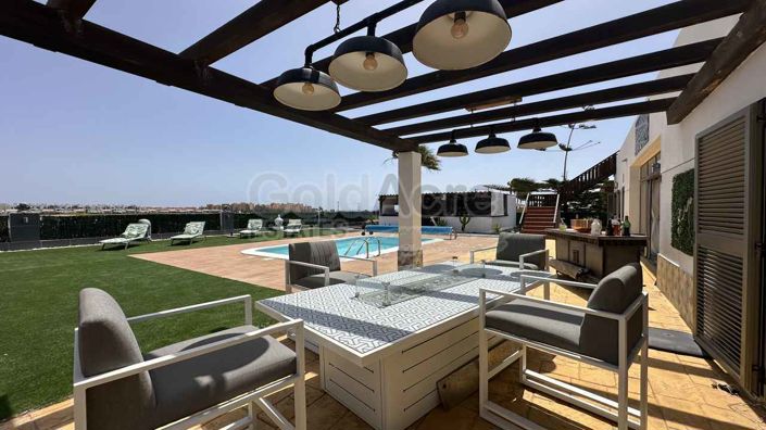 Image No.21-3 Bed Villa for sale