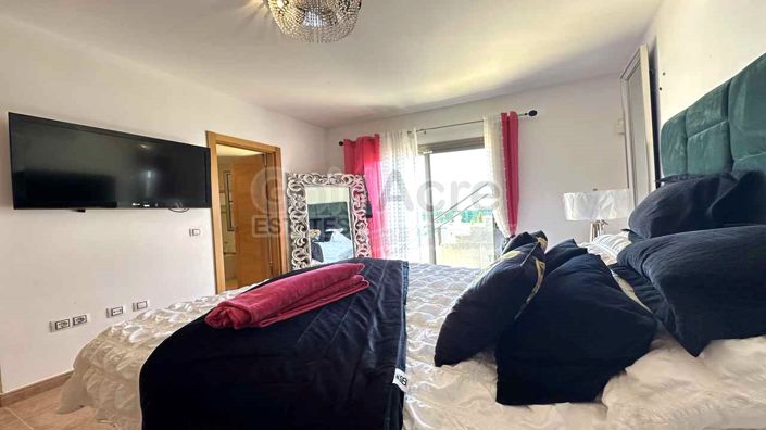 Image No.30-3 Bed Villa for sale