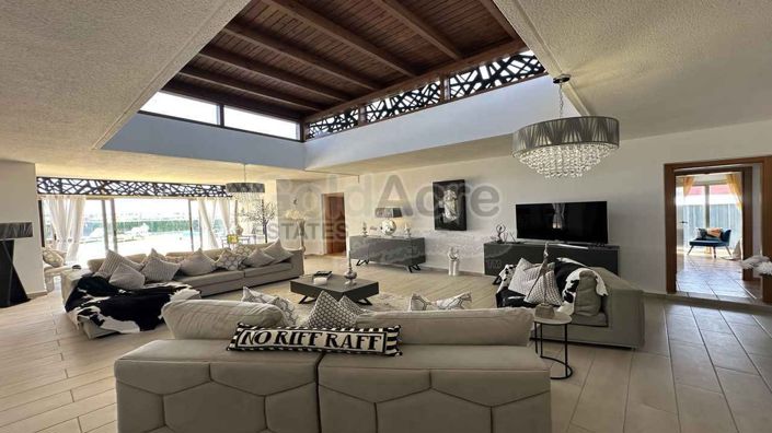 Image No.19-3 Bed Villa for sale