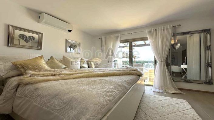 Image No.27-3 Bed Villa for sale