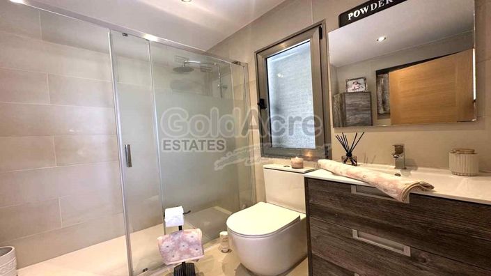 Image No.29-3 Bed Villa for sale