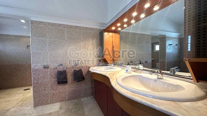 Image No.25-1 Bed Villa for sale