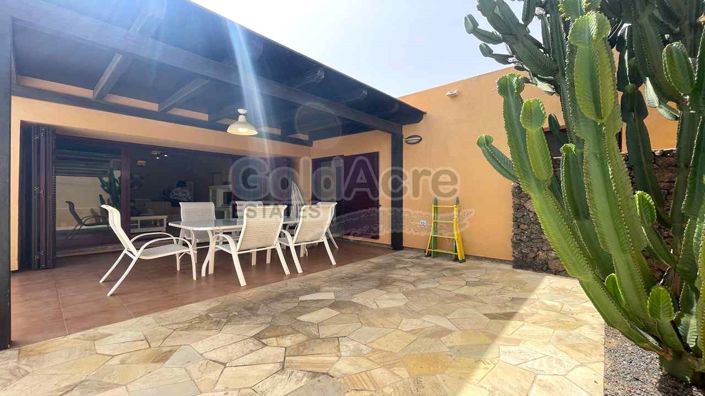 Image No.4-3 Bed Villa for sale