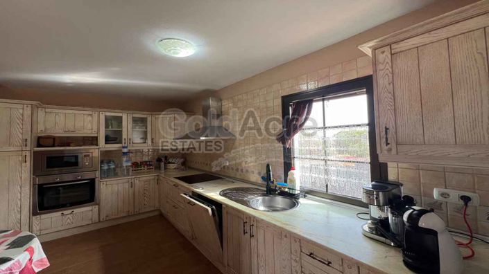 Image No.3-2 Bed Villa for sale