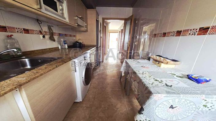 Image No.11-2 Bed Apartment for sale