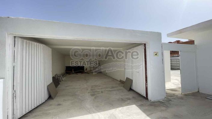 Image No.12-2 Bed Villa for sale
