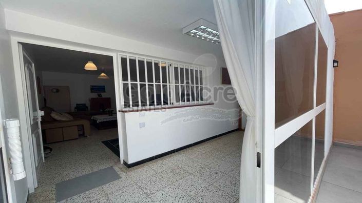 Image No.16-2 Bed Villa for sale