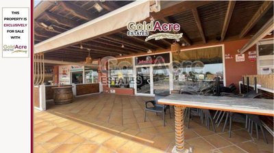 1 - Fuerteventura, Commercial