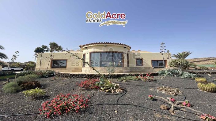 Image No.3-4 Bed Villa for sale