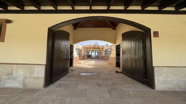 Image No.21-4 Bed Villa for sale