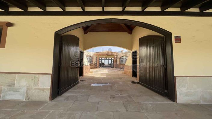 Image No.22-4 Bed Villa for sale