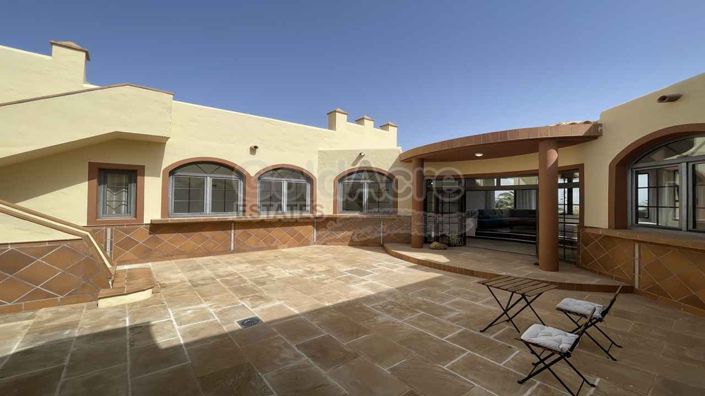 Image No.25-4 Bed Villa for sale