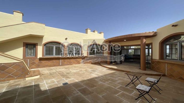 Image No.4-Villa de 4 chambres à vendre à Villaverde