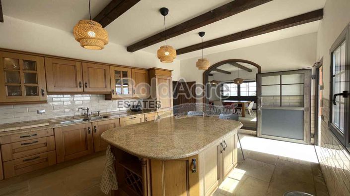 Image No.34-4 Bed Villa for sale