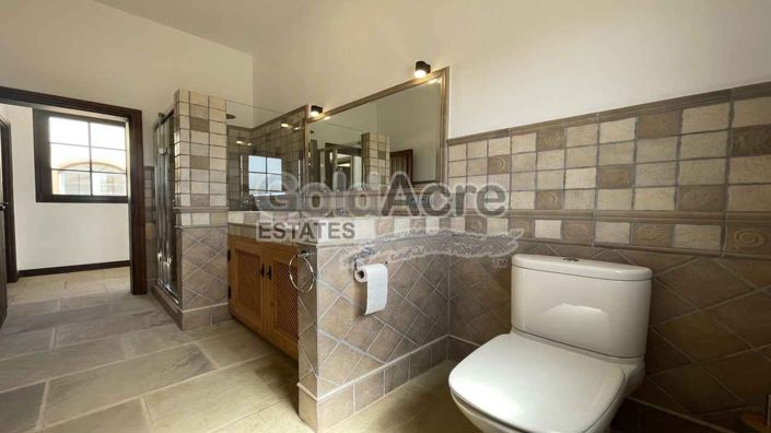 Image No.39-4 Bed Villa for sale