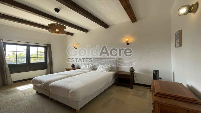 Image No.39-4 Bed Villa for sale