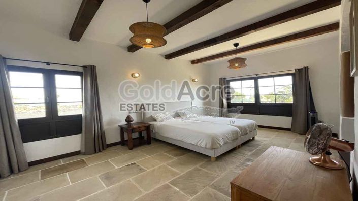 Image No.42-4 Bed Villa for sale