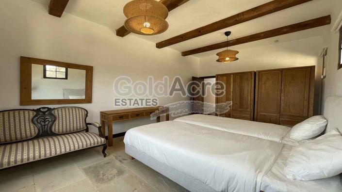 Image No.54-4 Bed Villa for sale