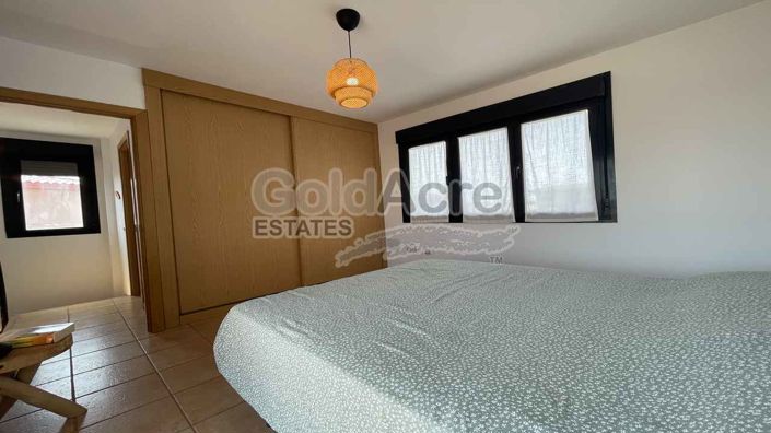 Image No.32-2 Bed Duplex for sale