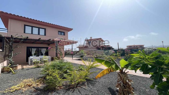 Image No.13-2 Bed Villa for sale