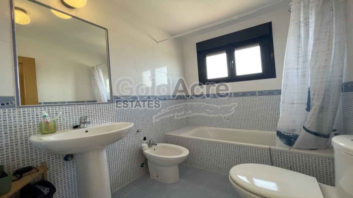 Image No.31-2 Bed Villa for sale