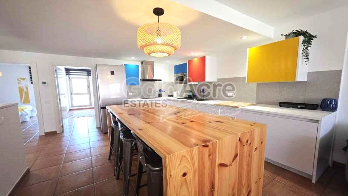 Image No.3-3 Bed Apartment for sale