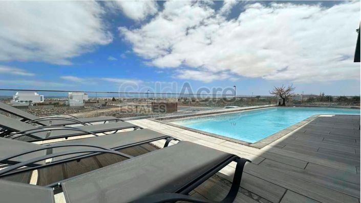 Image No.11-4 Bed Property for sale