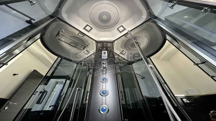 Image No.30-4 Bed Property for sale