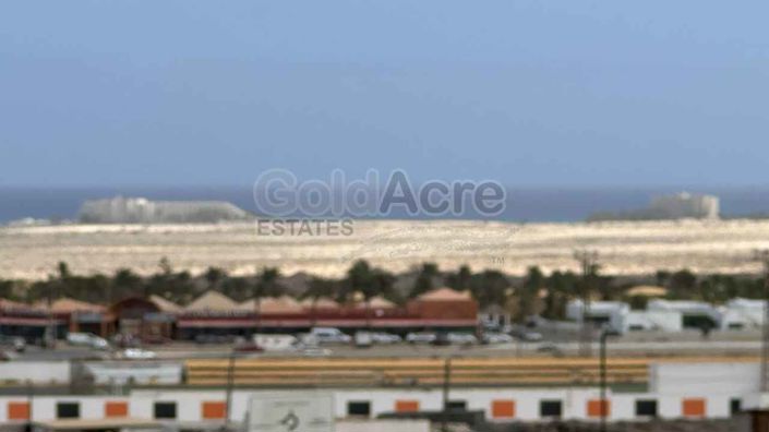 Image No.65-4 Bed Property for sale