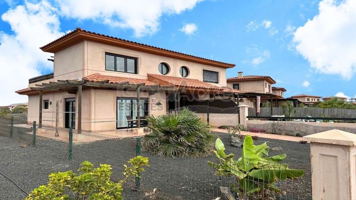 Image No.13-3 Bed Villa for sale