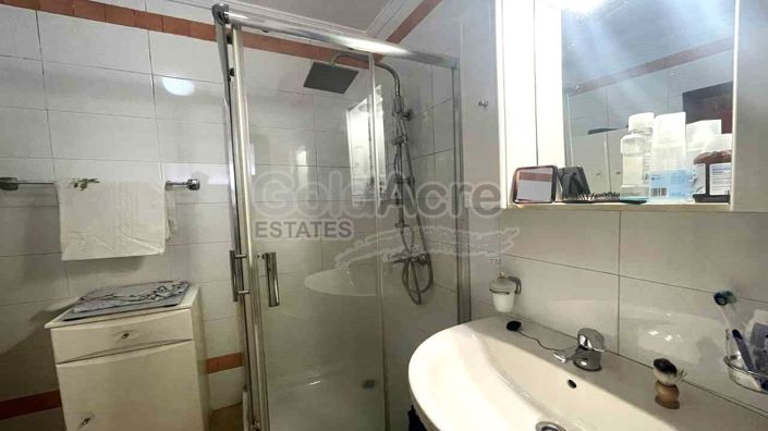 Image No.31-2 Bed Villa for sale