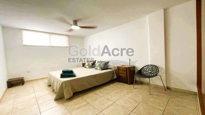 Image No.32-3 Bed Villa for sale